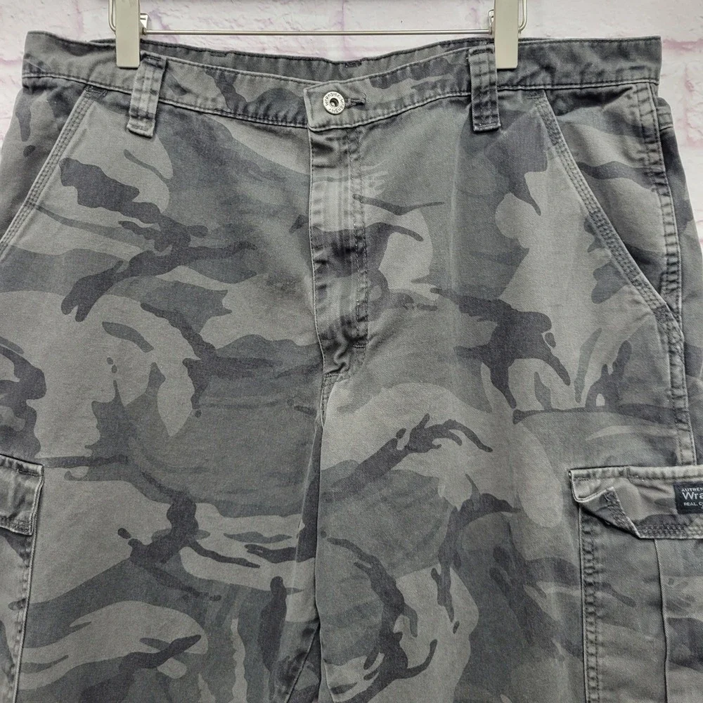Wrangler Camo Tactical Cargo Pants Mens 38x32 Cotton Gorpcore Skater Work *FLAW
